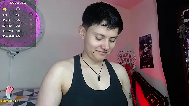 girl intense444 online show from 03/21/25, 05:45