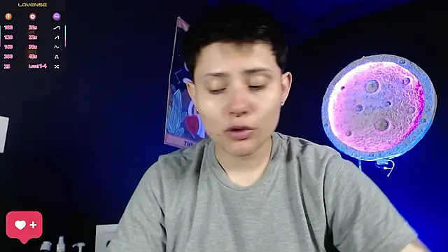 girl intense444 online show from 03/20/26, 01:27