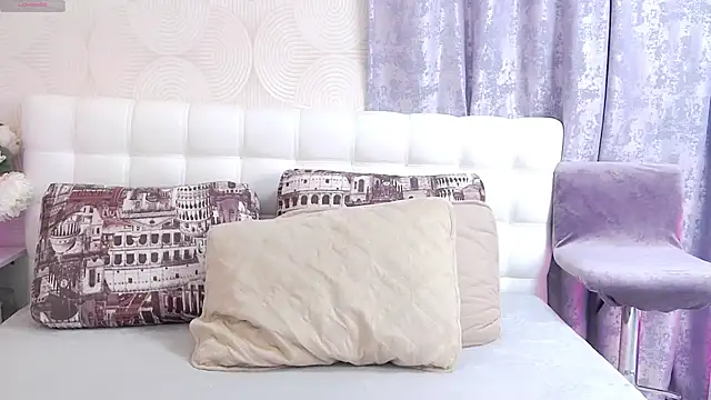 Asian legs online show from 11/26/25, 10:05