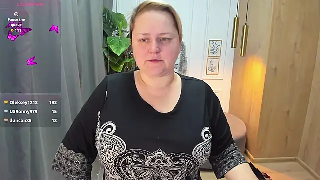 Snapshot of ScarlettSoft chatting on 12/26/24, 12:05 ScarlettSoft online show from 12/26/24, 12:05