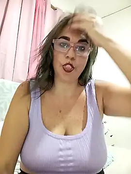 Snapshot of Katy_Randy chatting on 01/28/25, 11:28 Katy Randy online show from 01/28/25, 11:28