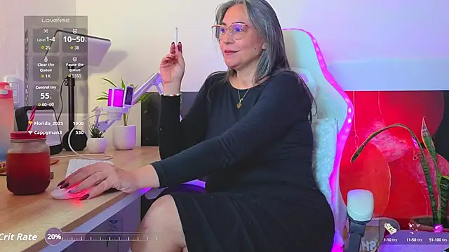 Snapshot of Katy_Randy chatting on 10/10/25, 11:48 Katy Randy online show from 10/10/25, 11:48