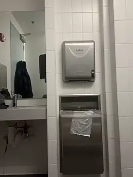 alextang2005 online show from 02/12/26, 04:35