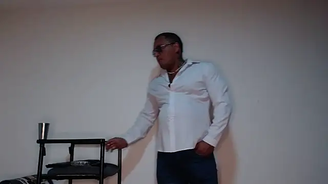 hardrock982 online show from 11/12/25, 01:55