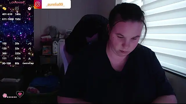 AureliaWinter online show from 07/18/26, 07:17