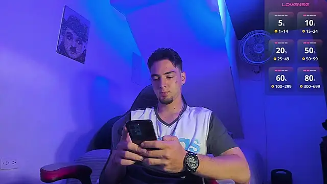 Alex smith00 online show from 12/19/25, 05:53