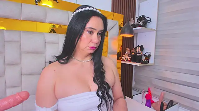 bigass monic online show from 11/06/25, 02:12