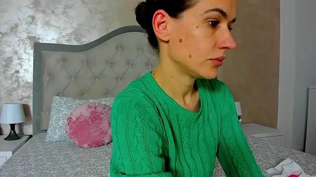 JennaMyers online show from 04/15/26, 07:32