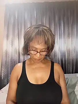 Hotgrannyx online show from 12/19/25, 03:13