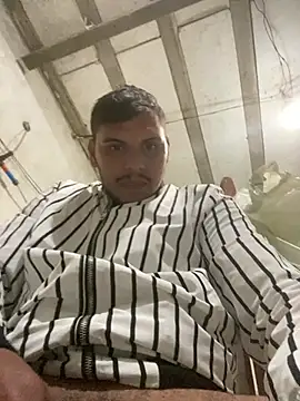 Snapshot of cf27 chatting on 04/04/26, 08:45 cf27 online show from 04/04/26, 08:45