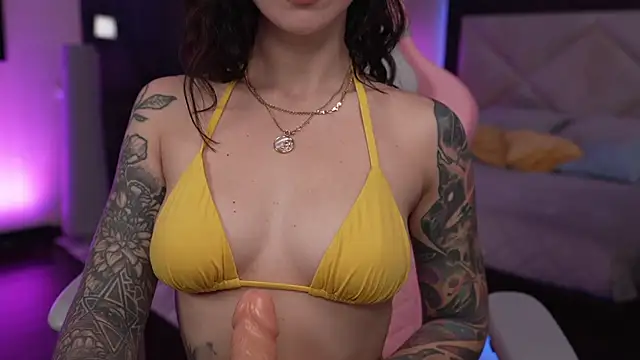 GirlGogo online show from 11/06/25, 10:10