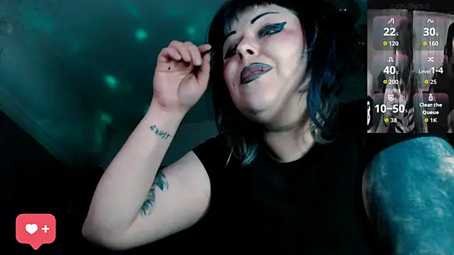 Snapshot of Psychobitch7 chatting on 06/11/26, 06:17 Psychobitch7 online show from 06/11/26, 06:17