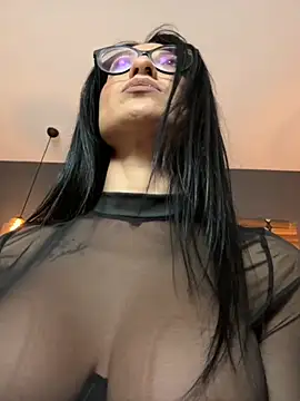 Snapshot of NikkiStarX chatting on 10/30/25, 07:14 NikkiStarX online show from 10/30/25, 07:14