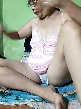 SoSweetPearl online show from 02/14/26, 07:54