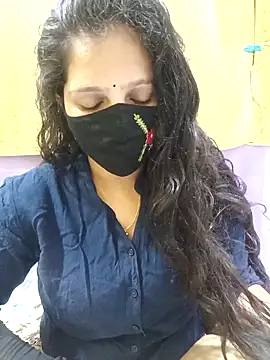 Rising Smiler online show from 11/25/25, 06:08