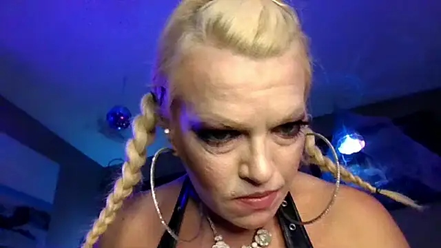 marilyn420 online show from 12/02/25, 08:30