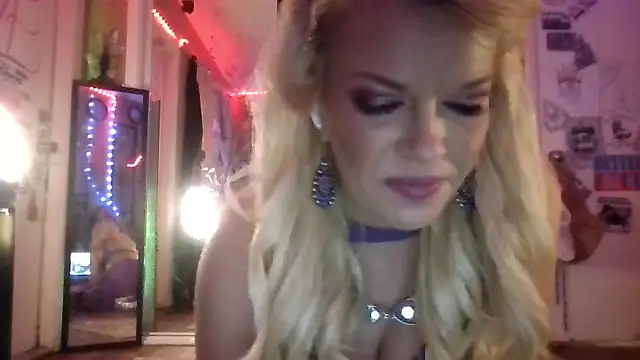 marilyn420 online show from 05/23/26, 05:56