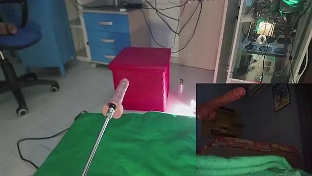 Snapshot of Sissy-Boys chatting on 02/14/25, 05:46 Sissy-Boys online show from 02/14/25, 05:46