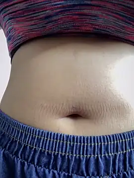 Snapshot of RsellAmb chatting on 01/23/25, 05:21 RsellAmb online show from 01/23/25, 05:21