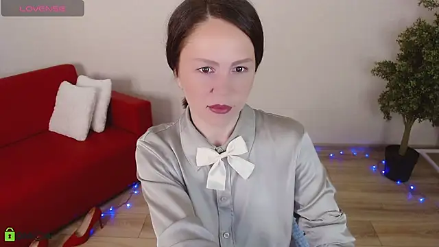 VickyGolden online show from 04/19/26, 05:07