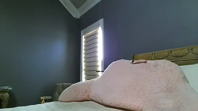 Lisaisluscious online show from 03/29/26, 02:17