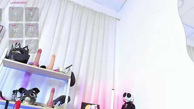 Snapshot of SAMANTHA_DM chatting on 10/17/25, 03:03 SAMANTHA DM online show from 10/17/25, 03:03