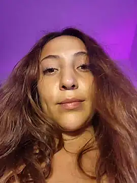 VickyHoult online show from 03/08/25, 12:00