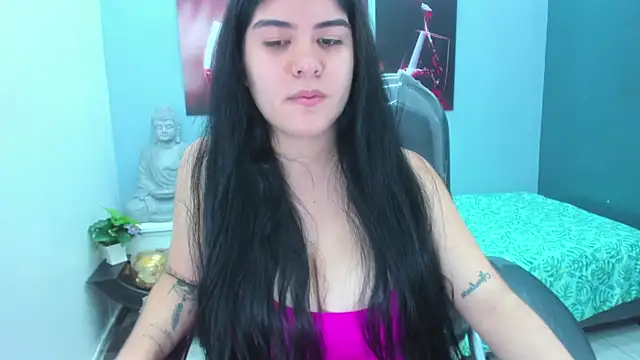 pearl weet online show from 02/26/25, 05:50