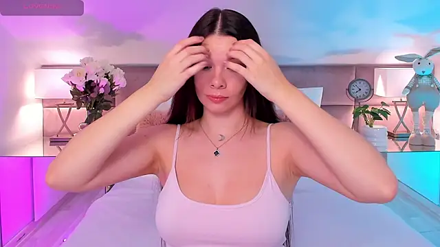 MiaMuse online show from 05/15/26, 07:10