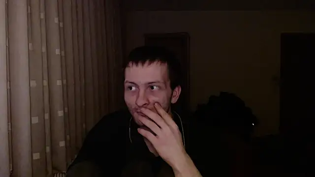 Snapshot of sexymann92 chatting on 12/24/24, 04:08 sexymann92 online show from 12/24/24, 04:08