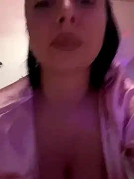 YreneRay online show from 12/04/24, 11:19