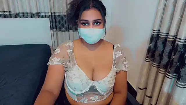Snapshot of SonY_CaM chatting on 05/03/26, 10:10 SonY CaM online show from 05/03/26, 10:10
