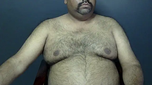 Snapshot of hairysubcub_70 chatting on 02/22/25, 10:07 hairysubcub 70 online show from 02/22/25, 10:07