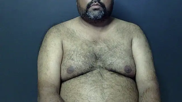 Snapshot of hairysubcub_70 chatting on 03/11/25, 12:50 hairysubcub 70 online show from 03/11/25, 12:50