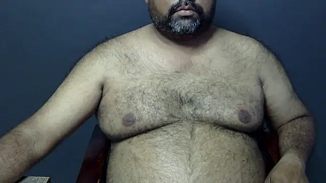 Snapshot of hairysubcub_70 chatting on 03/12/25, 10:16 hairysubcub 70 online show from 03/12/25, 10:16