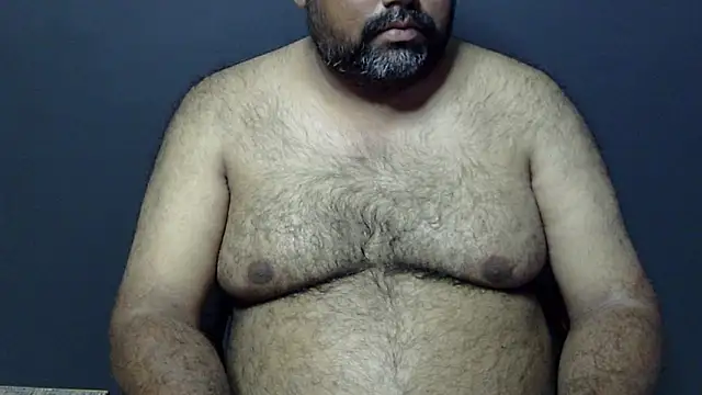 Snapshot of hairysubcub_70 chatting on 03/16/25, 09:49 hairysubcub 70 online show from 03/16/25, 09:49