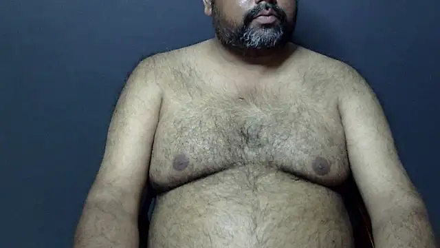 Snapshot of hairysubcub_70 chatting on 03/16/25, 01:06 hairysubcub 70 online show from 03/16/25, 01:06