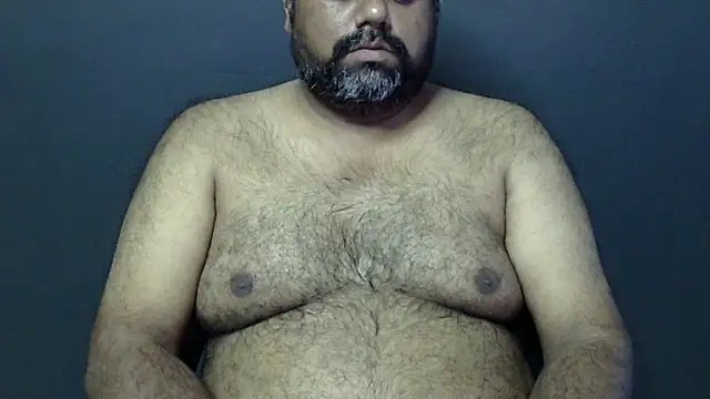 Snapshot of hairysubcub_70 chatting on 03/23/25, 07:09 hairysubcub 70 online show from 03/23/25, 07:09