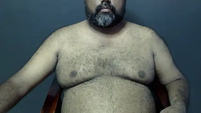 Snapshot of hairysubcub_70 chatting on 09/10/25, 07:08 hairysubcub 70 online show from 09/10/25, 07:08