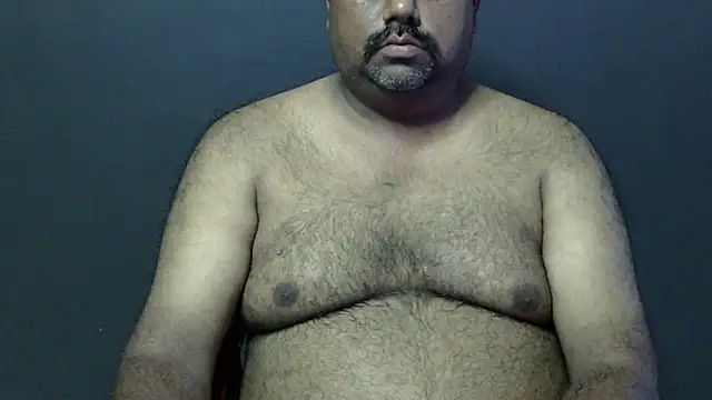 Snapshot of hairysubcub_70 chatting on 09/12/25, 07:30 hairysubcub 70 online show from 09/12/25, 07:30