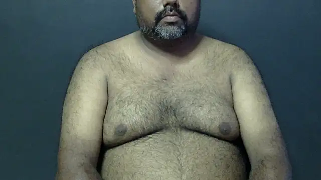 Snapshot of hairysubcub_70 chatting on 09/22/25, 07:32 hairysubcub 70 online show from 09/22/25, 07:32