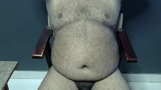 Snapshot of hairysubcub_70 chatting on 09/27/25, 07:24 hairysubcub 70 online show from 09/27/25, 07:24