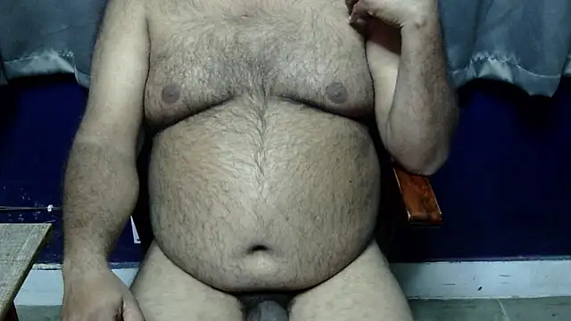 hairysubcub 70 online show from 01/18/26, 06:34
