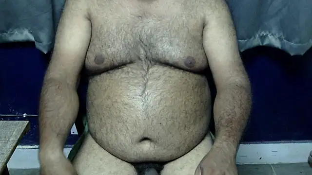 hairysubcub 70 online show from 05/17/26, 06:15