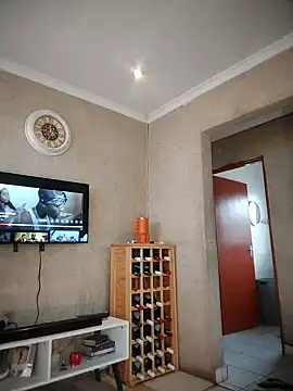 Snapshot of sexyTHANDO chatting on 02/10/25, 02:05 sexyTHANDO online show from 02/10/25, 02:05