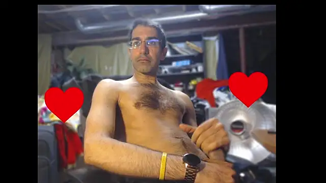 Snapshot of Gsmile1 chatting on 03/01/25, 05:16 Gsmile1 online show from 03/01/25, 05:16