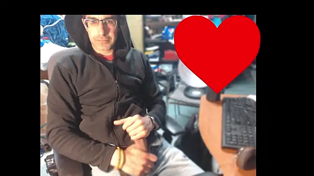 Snapshot of Gsmile1 chatting on 03/15/26, 08:26 Gsmile1 online show from 03/15/26, 08:26