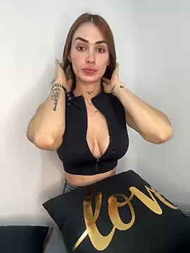 Snapshot of SofiaCarter chatting on 02/18/25, 10:03 SofiaCarter online show from 02/18/25, 10:03