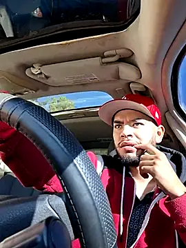 modelo38528061 online show from 03/06/26, 04:03