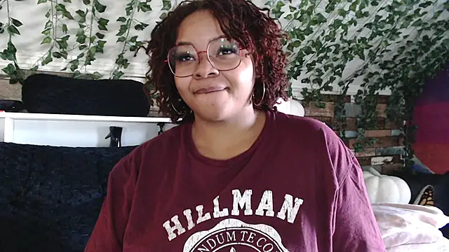 Snapshot of -khayaparker chatting on 12/26/24, 04:58 -khayaparker online show from 12/26/24, 04:58